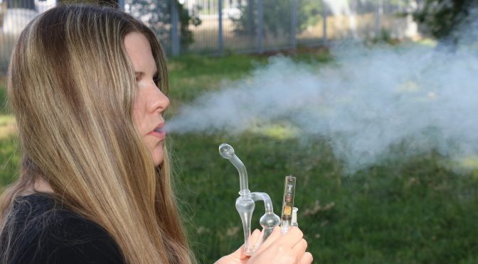 Cannabis rauchen oder Edibles mit THC naschen?